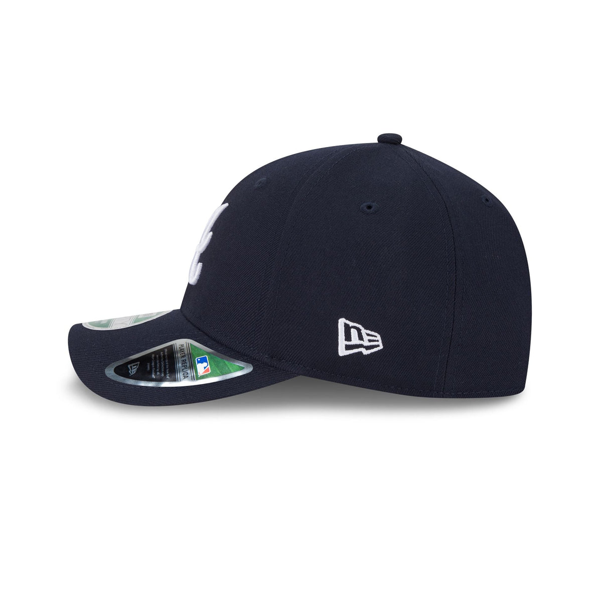 Atlanta Braves Road Authentic Collection 9FORTY M-Crown Snapback Hat