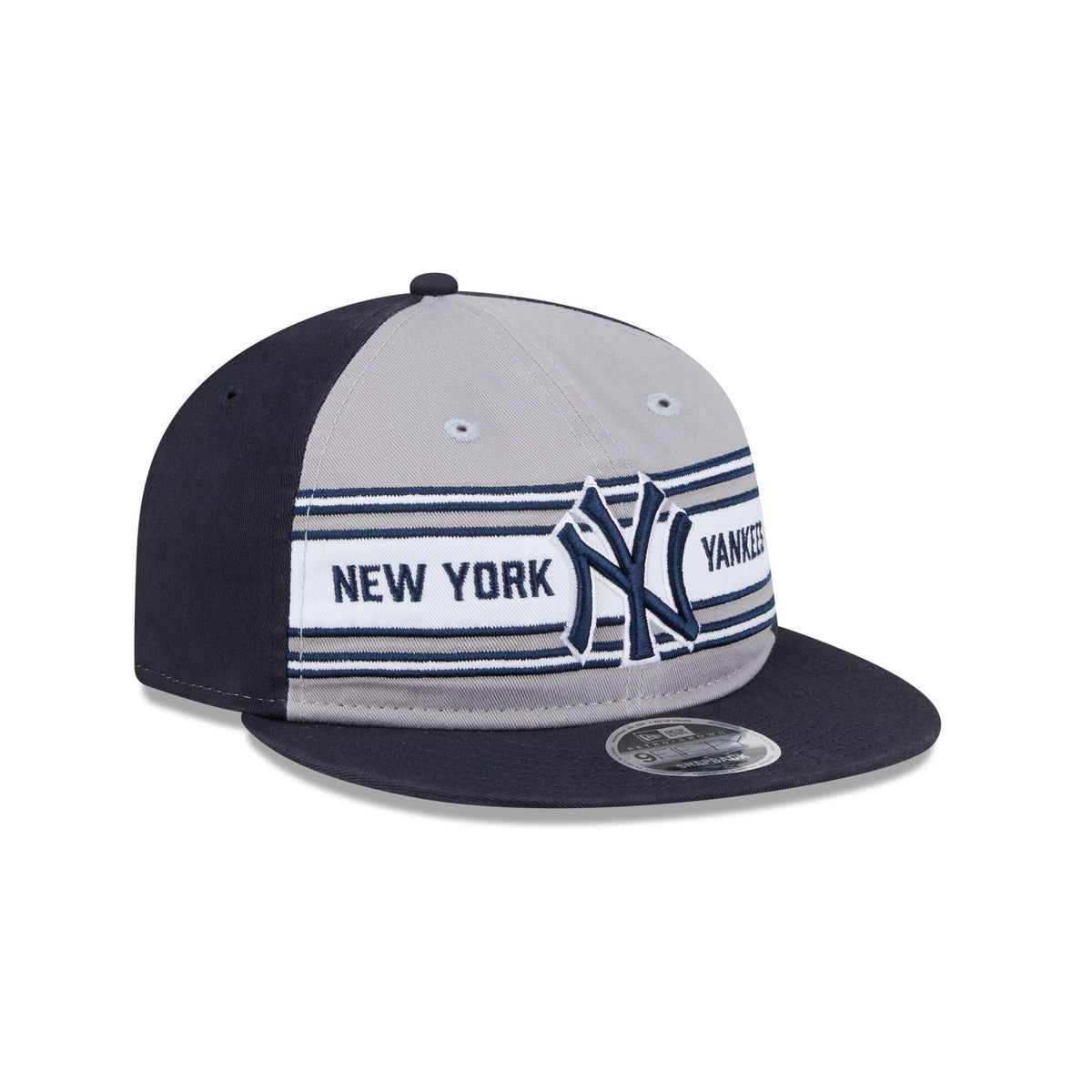 New York Yankees Team Stripes Retro Crown 9FIFTY Snapback Hat